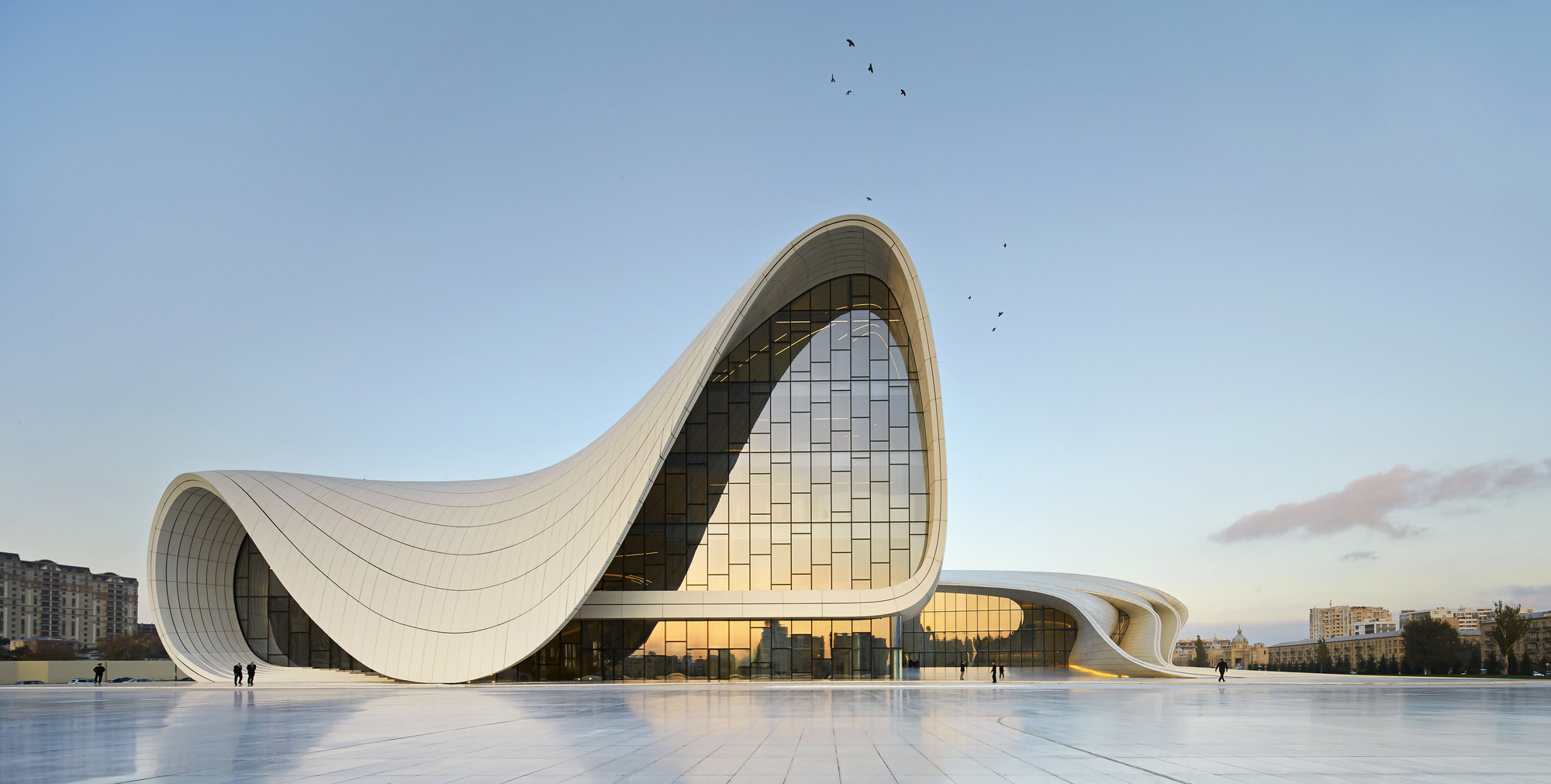 Zaha Hadid'in tasarım felsefesi nedir? - Kapak Görseli
